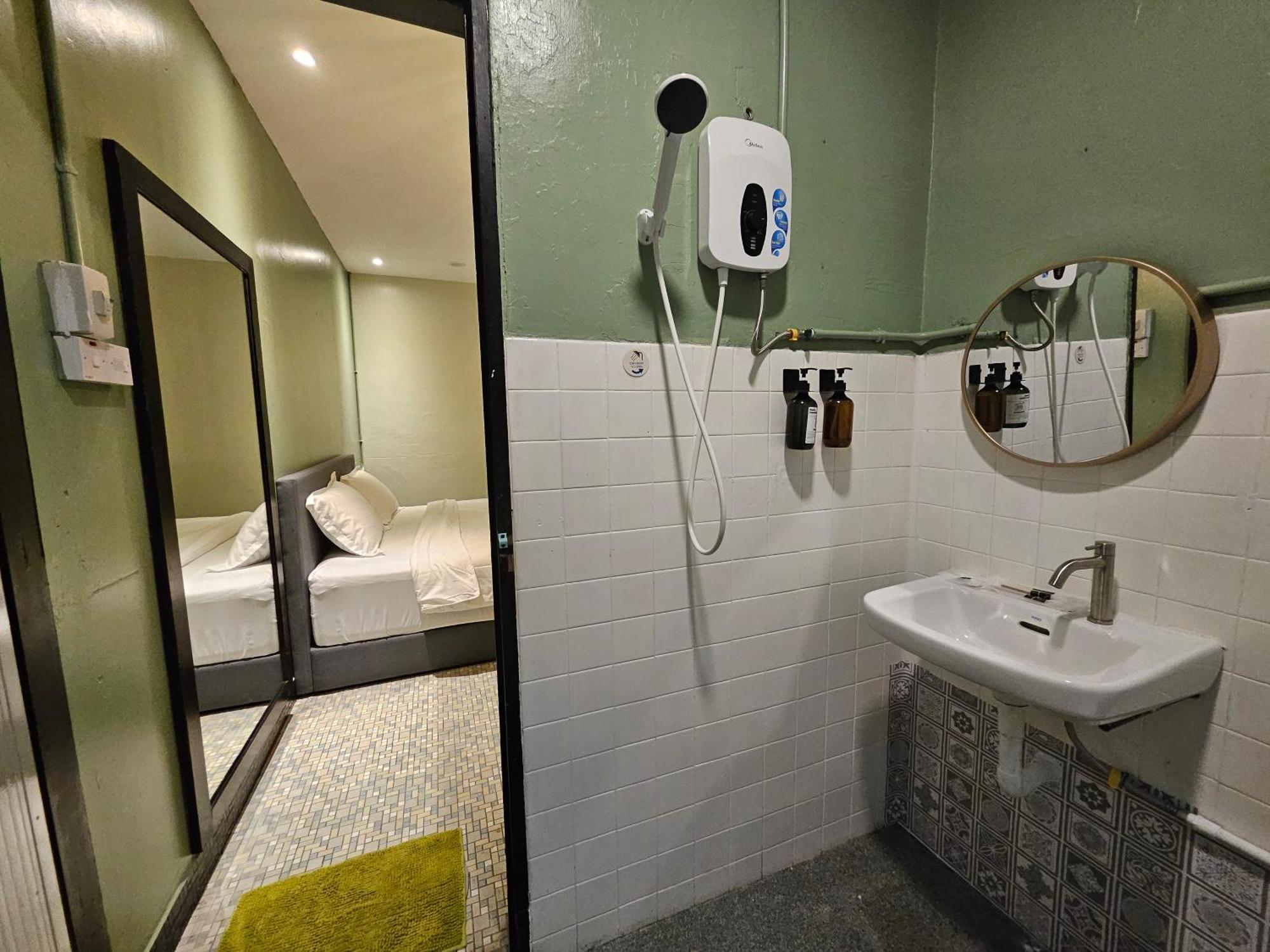 85 Boutique Hotel Ipoh Buitenkant foto